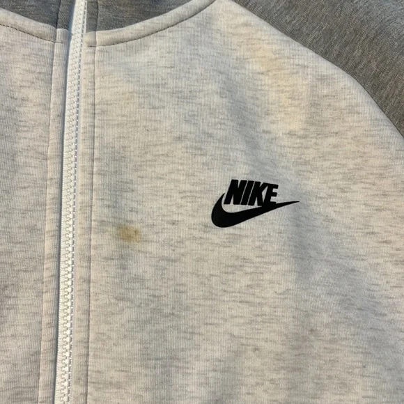White/Gray Nike Tech Fleece Tracksuit - Picture 3 of 11